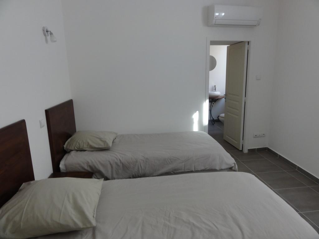 B&B Casa D'Oc Nissan-lez-Enserune Phòng bức ảnh